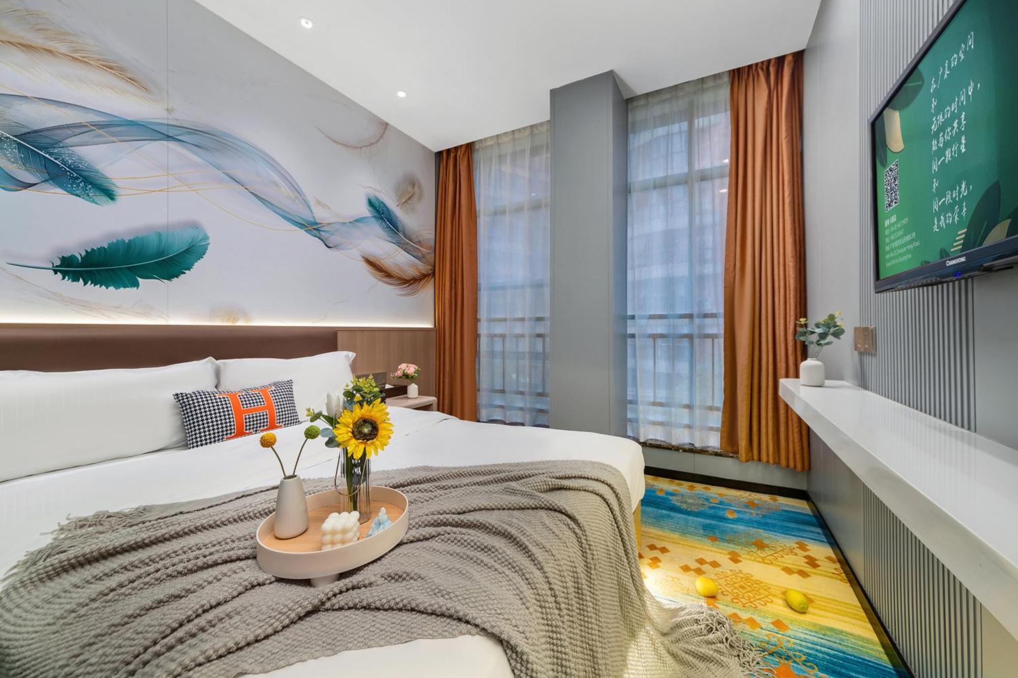 Xinghe Yuezhi S Hotel To Guangzhou Yuexiu Park Railway Station Subway Station -Conference Centerbaima Clothing City Flagship Store--Reputation Preferred Экстерьер фото