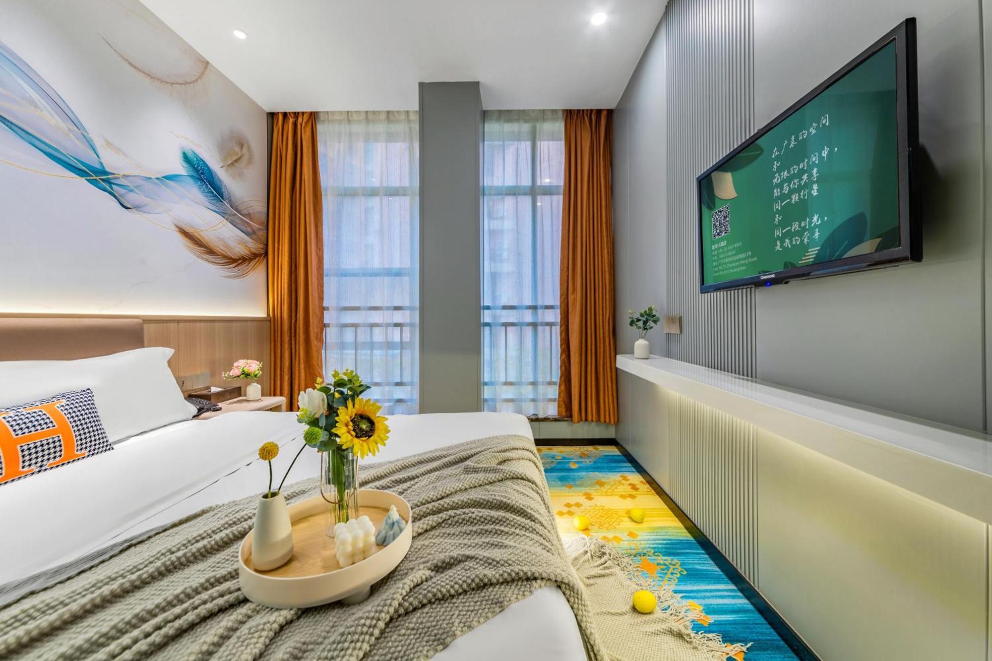 Xinghe Yuezhi S Hotel To Guangzhou Yuexiu Park Railway Station Subway Station -Conference Centerbaima Clothing City Flagship Store--Reputation Preferred Экстерьер фото