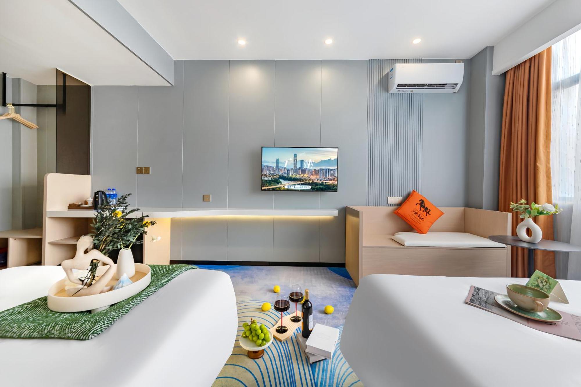 Xinghe Yuezhi S Hotel To Guangzhou Yuexiu Park Railway Station Subway Station -Conference Centerbaima Clothing City Flagship Store--Reputation Preferred Экстерьер фото
